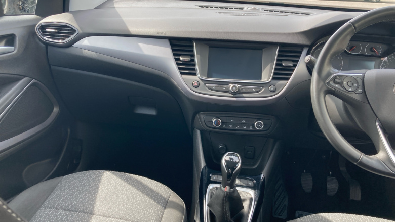 Vauxhall Crossland 1.2 Design 5dr Petrol Hatchback